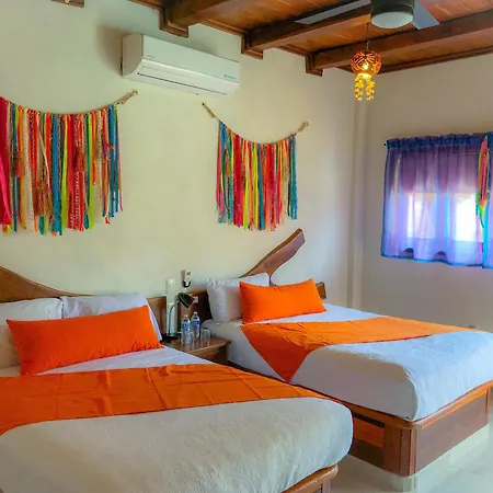 Hacienda Dos Ojos 4* Tulum