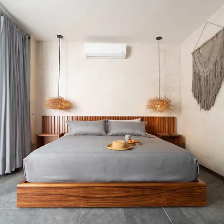 Villa Twelve O'clock - Luxury Tulum