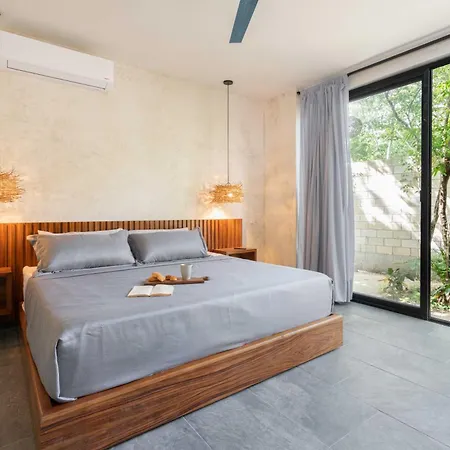 Villa Twelve O'clock - Luxury