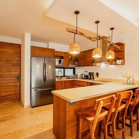 Brand New Pool Side 2br Private Concierge *