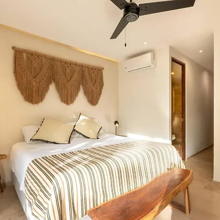 Brand New Pool Side 2br Private Concierge *