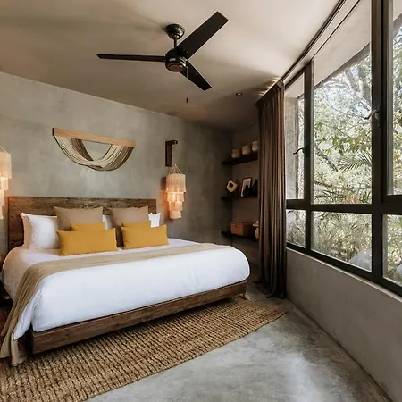 Holiday home Casa Solara Sleeps 12 Beach Club