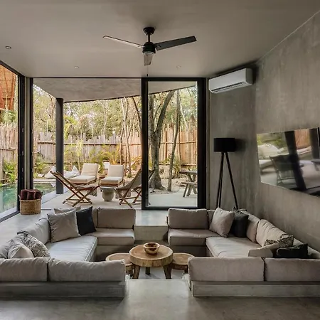 Casa Solara Sleeps 12 Beach Club * Tulum