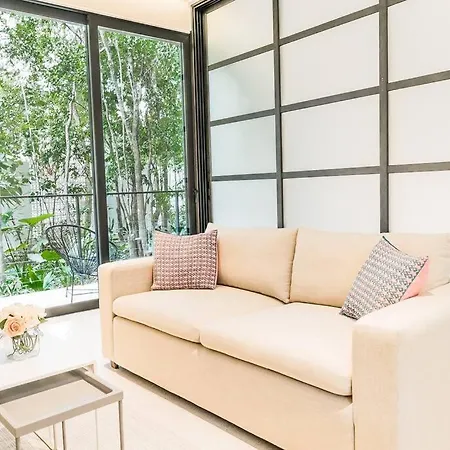 Jungle Views Apartment