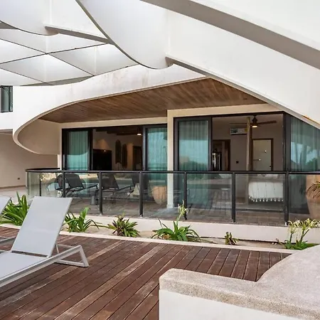 Luxury Beachfront Getaway Tankah Bay Apartment *