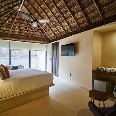 Holiday home Unique 7-bedroom Property With Pool For 14 Guests In Trendy Neighborhood *