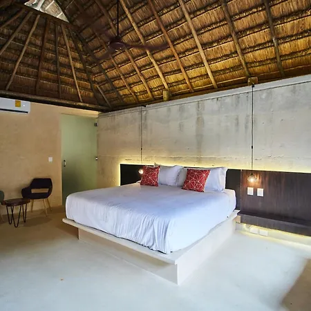 Unique 7-bedroom Property With Pool For 14 Guests In Trendy Neighborhood Tulum