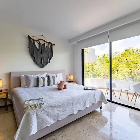 Menesse Tulum