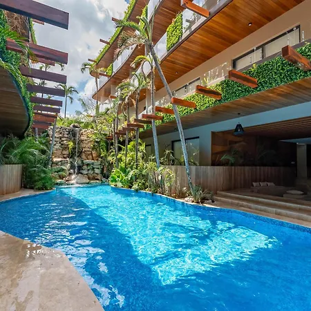 Aparthotel Menesse