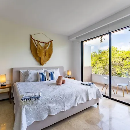 Aparthotel Menesse