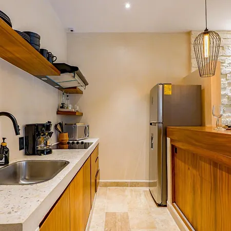 Chen Luum 101 Apartment