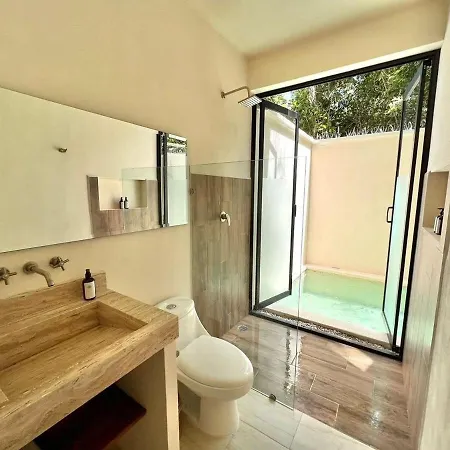 Peaceful Complex Wi-fi, Pool, Private Plunge Pool Apartment *