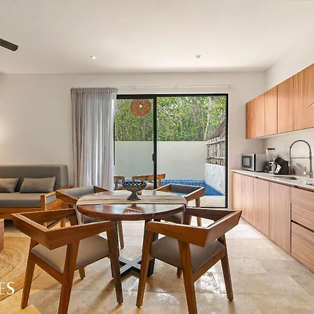 1 Rec. C/piscina Privada | Centrico | Gym Apartment Tulum