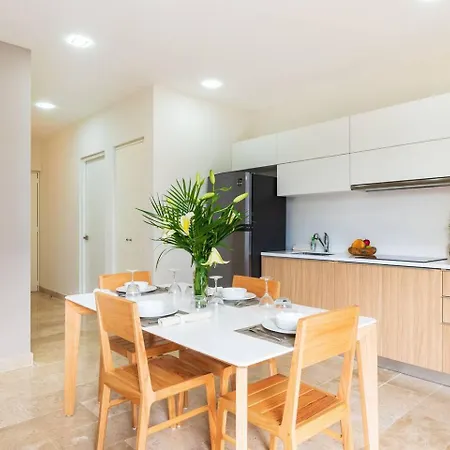 Bright And Modern Apt Aldea Zama Apartment