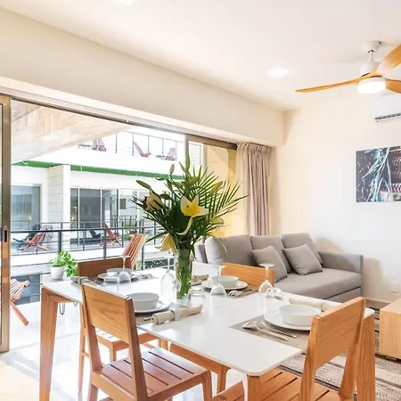 Bright And Modern Apt Aldea Zama *