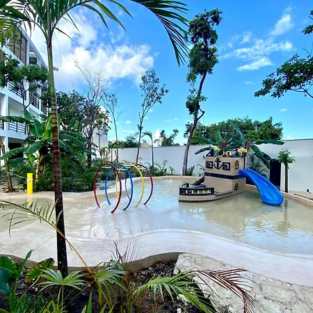 Holiday home The Waves Secluded Studio With Balcony