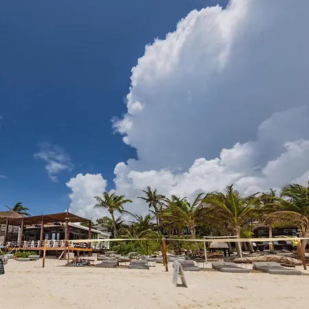 Lula Tulum, A Small Luxury Tulum