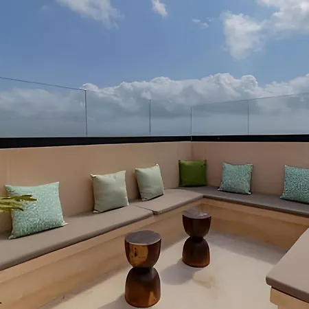 Apartment Full With Private Pool, Roof Garden, Bbq, Wifi, 2 Beds *