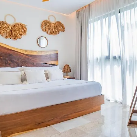 Giada 201 Jungle View Cozy 1br W Rooftop Pool Apartment