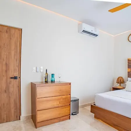 Giada 201 Jungle View Cozy 1br W Rooftop Pool Apartment
