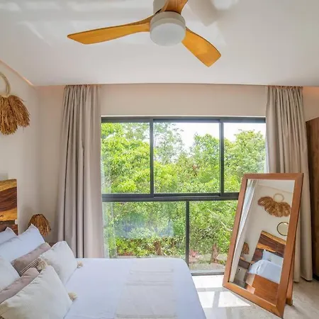 Apartment Giada 201 Jungle View Cozy 1br W Rooftop Pool *