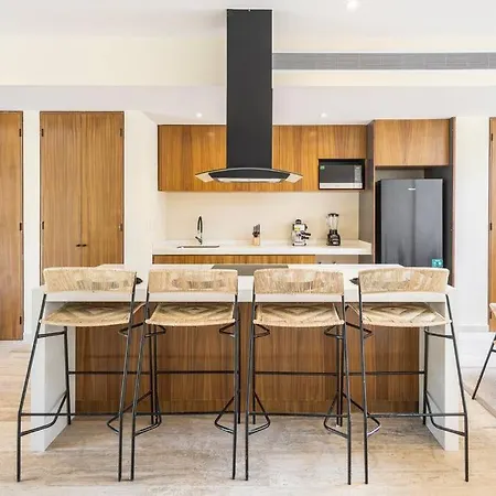 3br With Private Pool, Near Beach