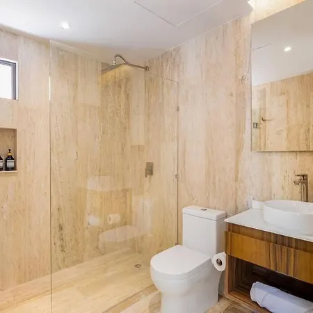 3br With Private Pool, Near Beach