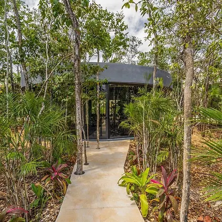 3br With Private Pool, Near Beach Villa Tulum