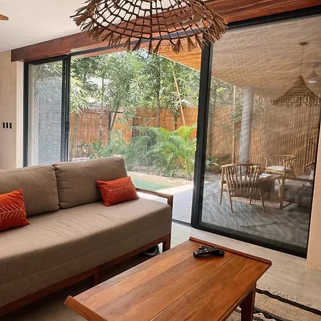 Luxury 2br With Private Pool & Scooter Villa *