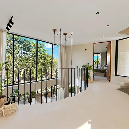 Villa Majestic Jungle With 2 Pools & Rooftop Bbq *