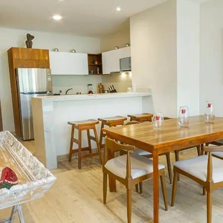 Apartment Fabulous 2bd, Rooftop Pool, Cinema, Sauna, Gym *