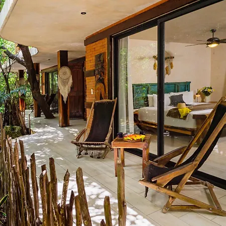 Sunset House 2* Tulum