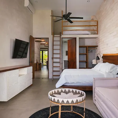 Azanik Villa Tulum