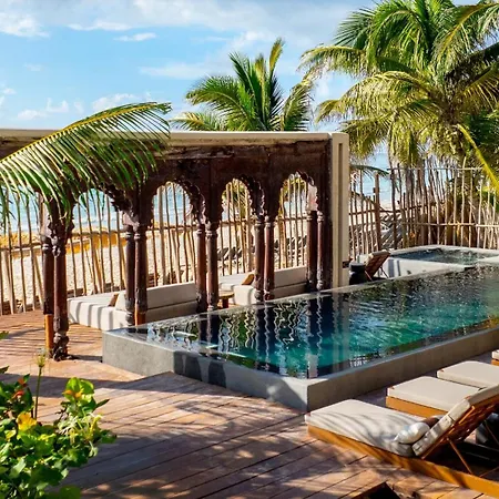 Resort Secrets & Club (adults Only)