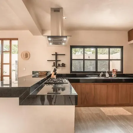 La Selva Jungle Getaway Villa *