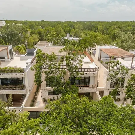 La Selva Jungle Getaway Villa