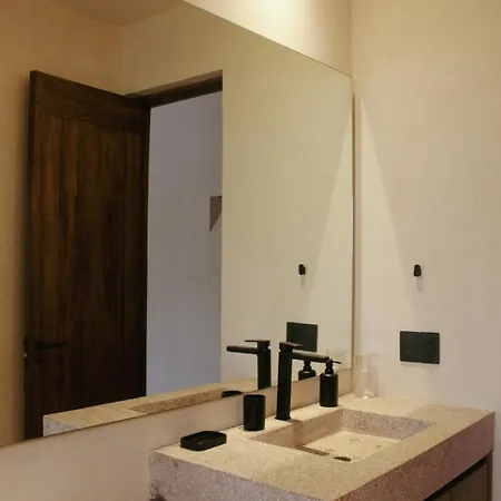 Boho Chic 3br Villa, La Veleta, Rooftop & Private Pool *