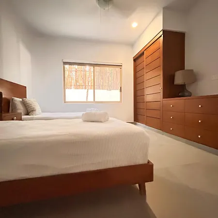 Apartment Puerta Zama 106 *