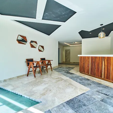 Apartment Luxury 2 Story Penthouse With Private Pool, Gym & Rooftop Tulum