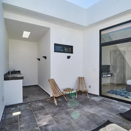 Luxury 2 Story Penthouse With Private Pool, Gym & Rooftop Apartment Tulum