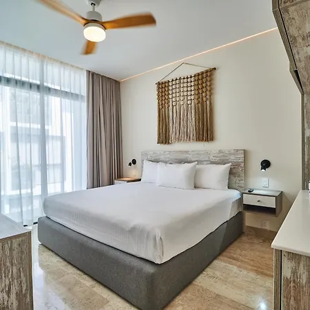 Apartment Luxury 2 Story Penthouse With Private Pool, Gym & Rooftop Tulum