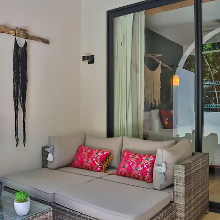 Hacienda Tuk *