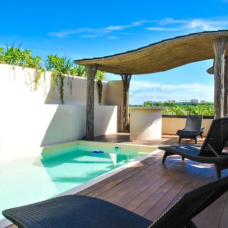 Celestial View Penthouse With Private Jacuzzi