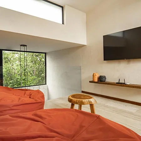 Garnet - Private Rooftop With Pool And Club Access