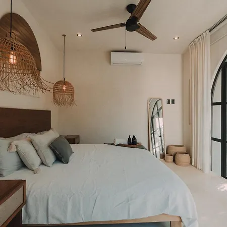 Architects Dream Stylish 4-bedroom Villa
