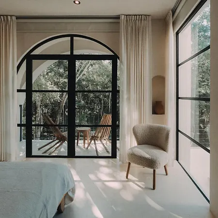 Architects Dream Stylish 4-bedroom