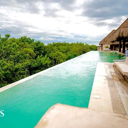 Jungle View 1 Br. Apt. With Great Infinity Pool Apartment
