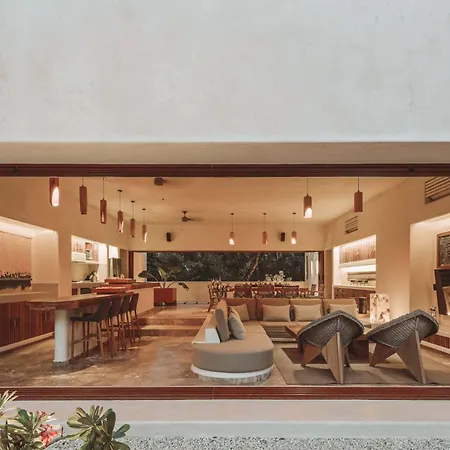 2 Story Ph Pv Rooftop W Huge Pool * Tulum