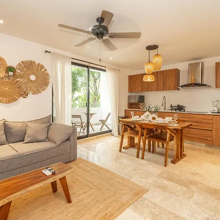Lux 1 Bd With Private Plunge Pool, Balcony