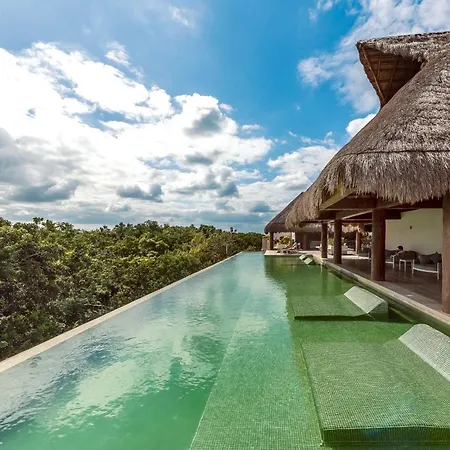Private & Infinity Pool, King Bed, Sauna, Gym & Apartment Tulum